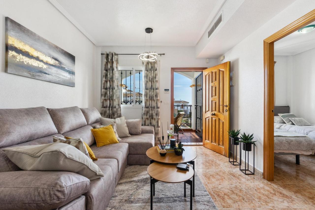 Cb Living - Homely Apartment Cinuelica, Punta Prima Dehesa de Campoamor  Bagian luar foto