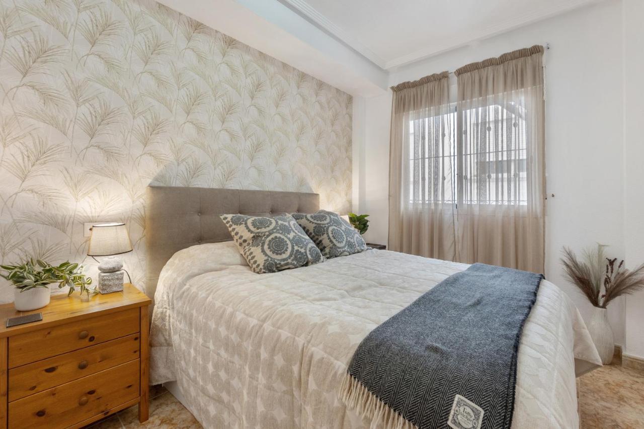 Cb Living - Homely Apartment Cinuelica, Punta Prima Dehesa de Campoamor  Bagian luar foto